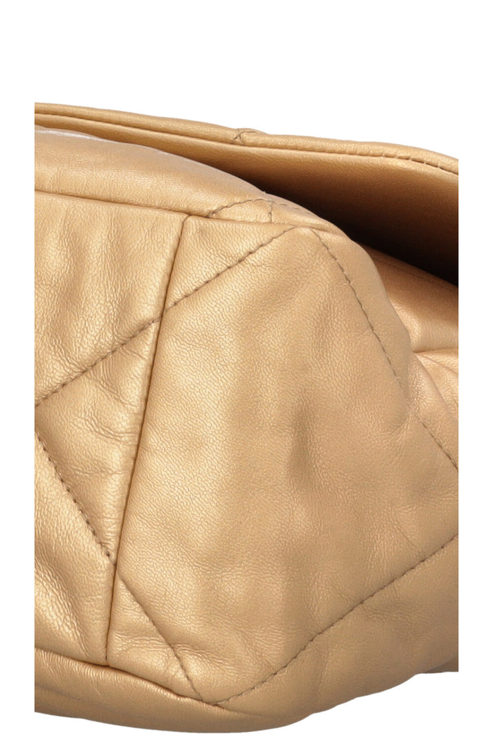 CHANEL 19 Bag Maxi Gold