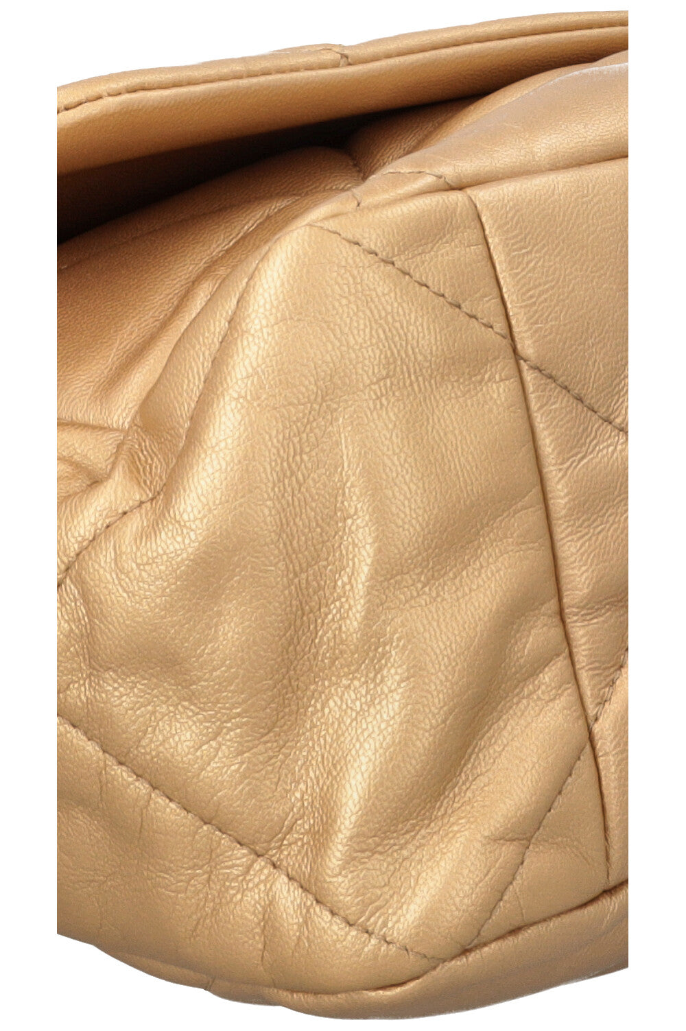 CHANEL 19 Bag Maxi Gold