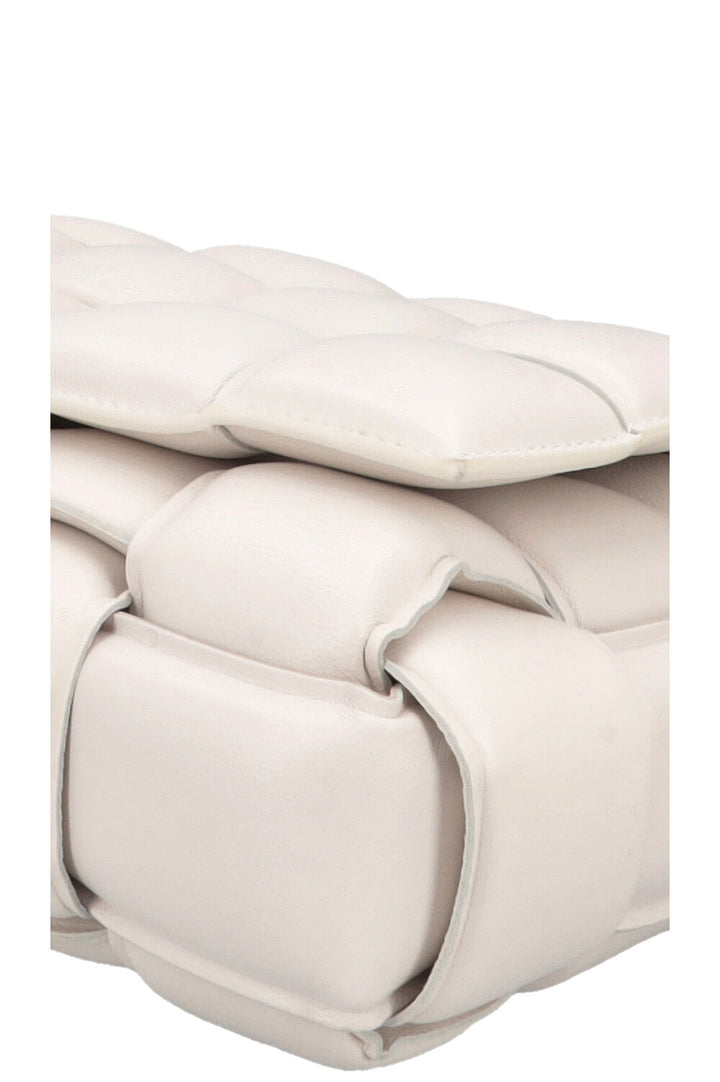 BOTTEGA VENETA Chain Cassette Bag Chalk