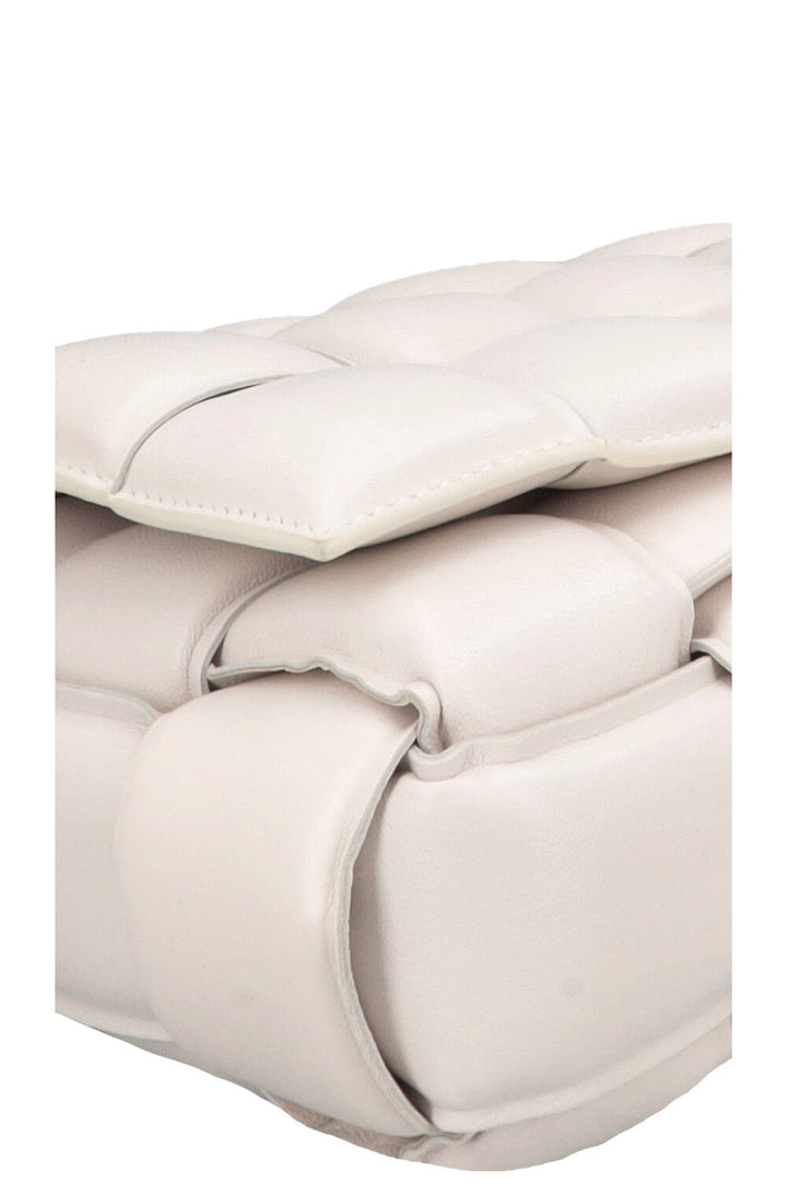 BOTTEGA VENETA Chain Cassette Bag Chalk