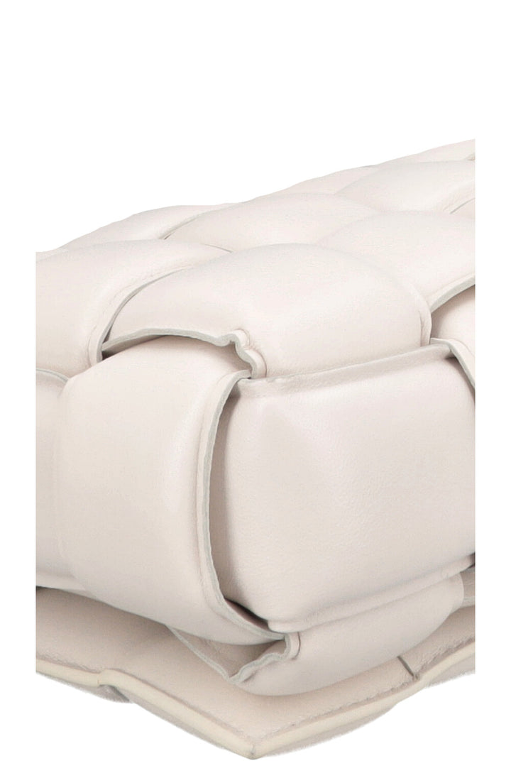 BOTTEGA VENETA Chain Cassette Bag Chalk