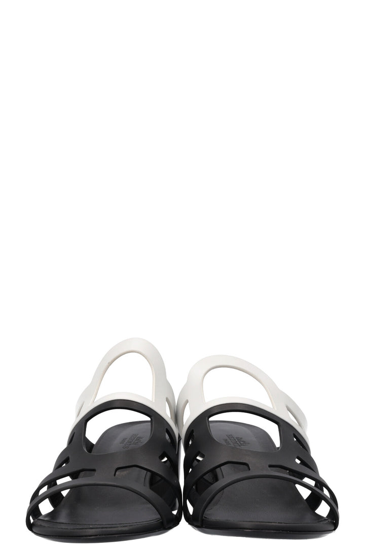HERMÈS Celena Heels Black White