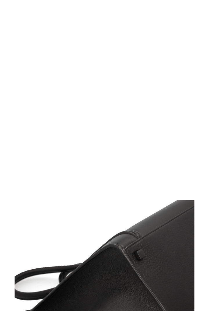 CÉLINE Medium Phantom Luggage Handbag Black
