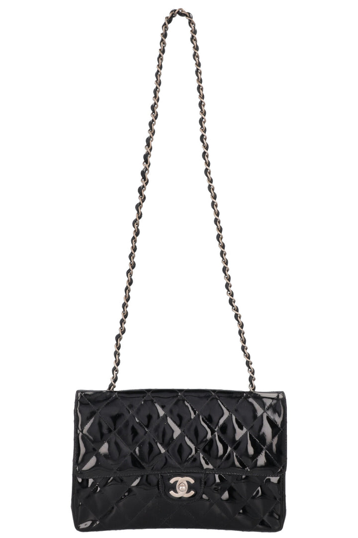 CHANEL Single Flap Bag Patent Black