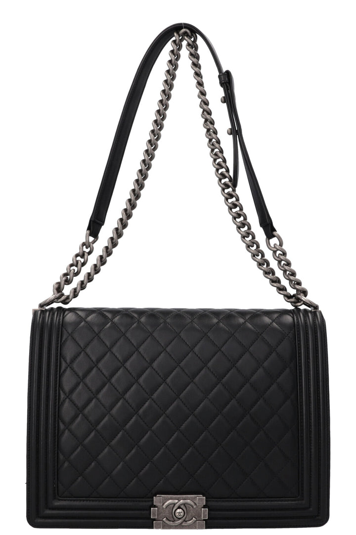 CHANEL Boy Bag Large Black