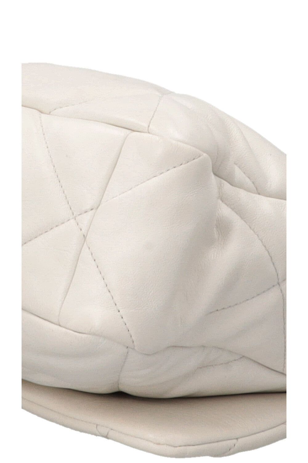 CHANEL 19 Large White