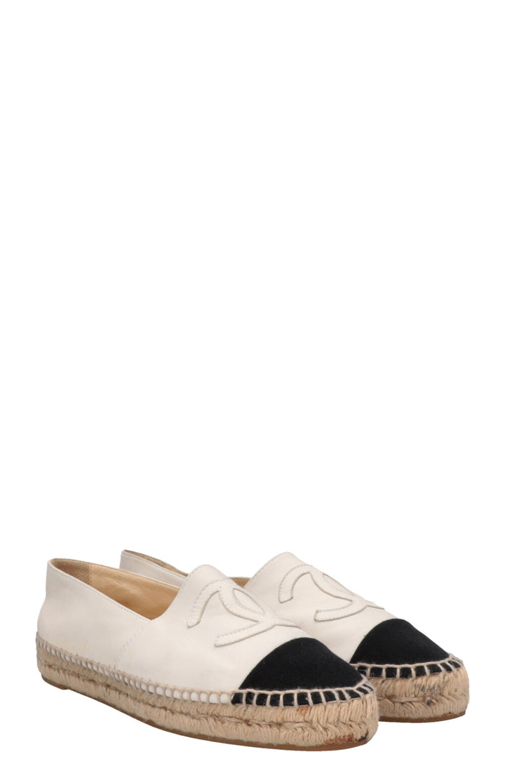 CHANEL CC Espadrilles White Black