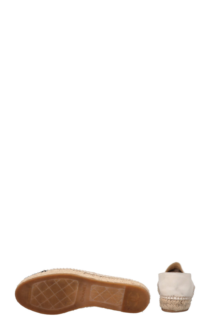 CHANEL CC Espadrilles White Black