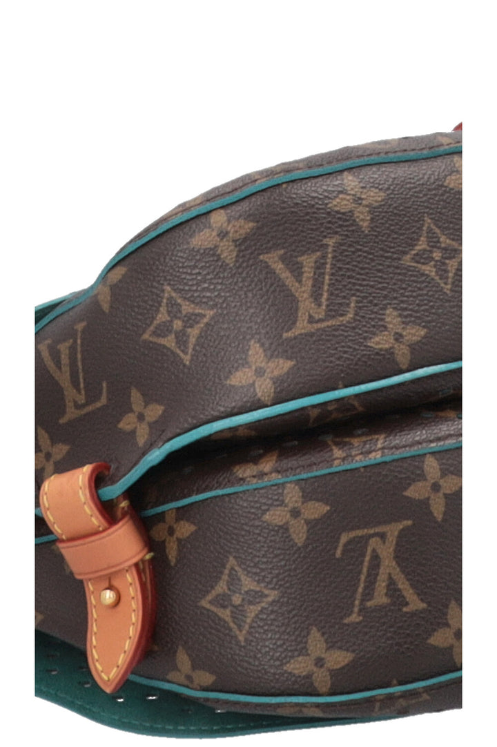 Sac bandoulière LOUIS VUITTON Saumur 30 perforé en toile MNG