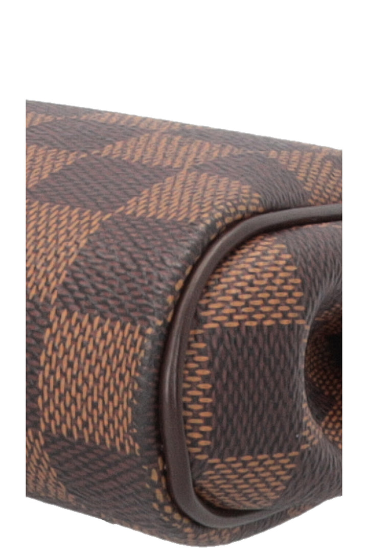 LOUIS VUITTON 2011 Sac bandoulière Eva Damier Ébène