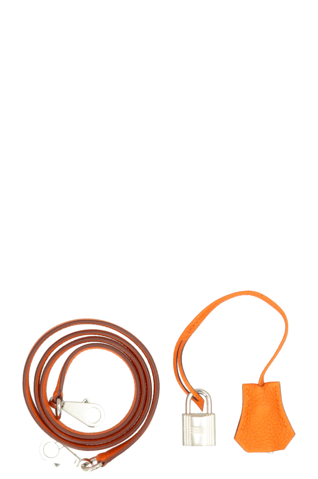 HERMÈS Kelly 28 Retourne Clemence Orange