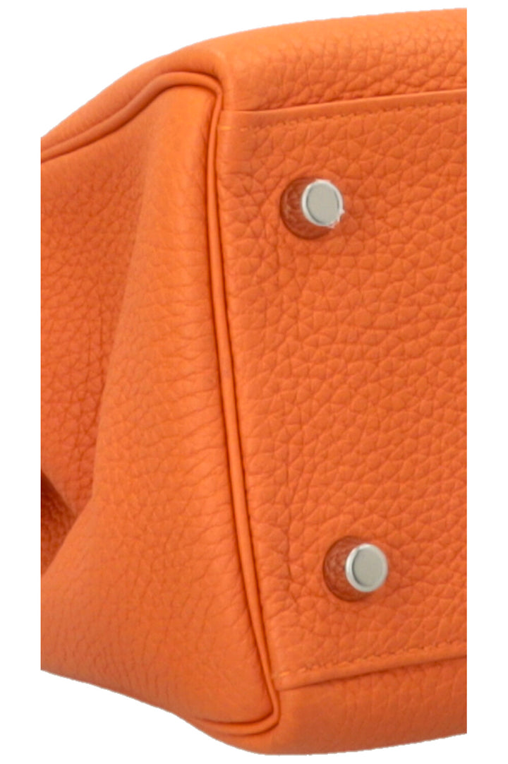 HERMÈS Kelly 28 Retourne Clemence Orange