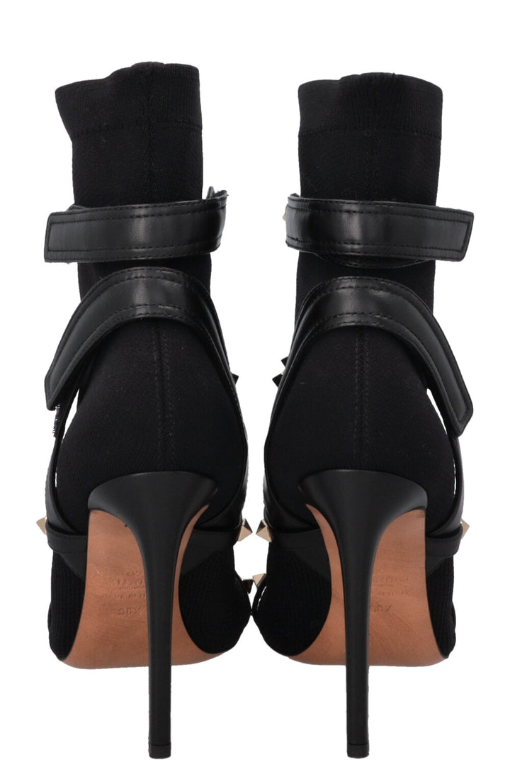 VALENTINO Rockstud Ankle Boots Black