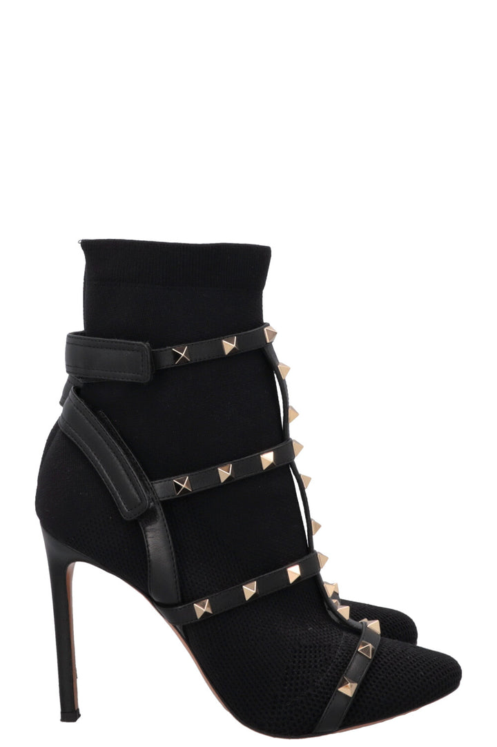 VALENTINO Rockstud Ankle Boots Black