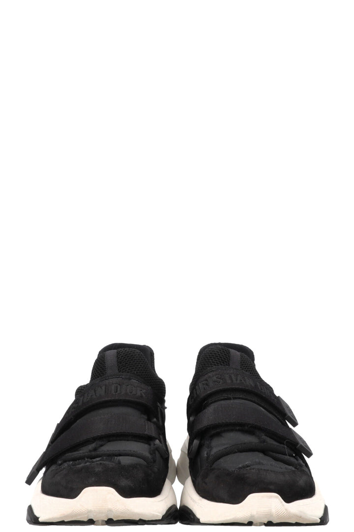 CHRISTIAN DIOR D-Wander Sneaker Black