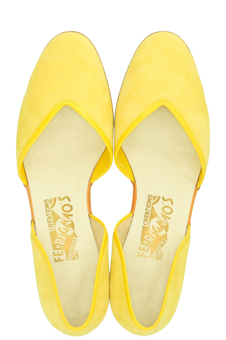 SALVATORE FERRAGAMO Ballerines Daim Jaune