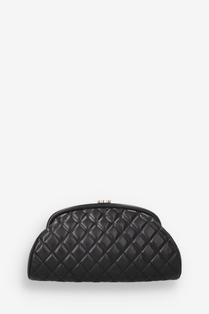 Chanel Clutch Schwarz Gr 30