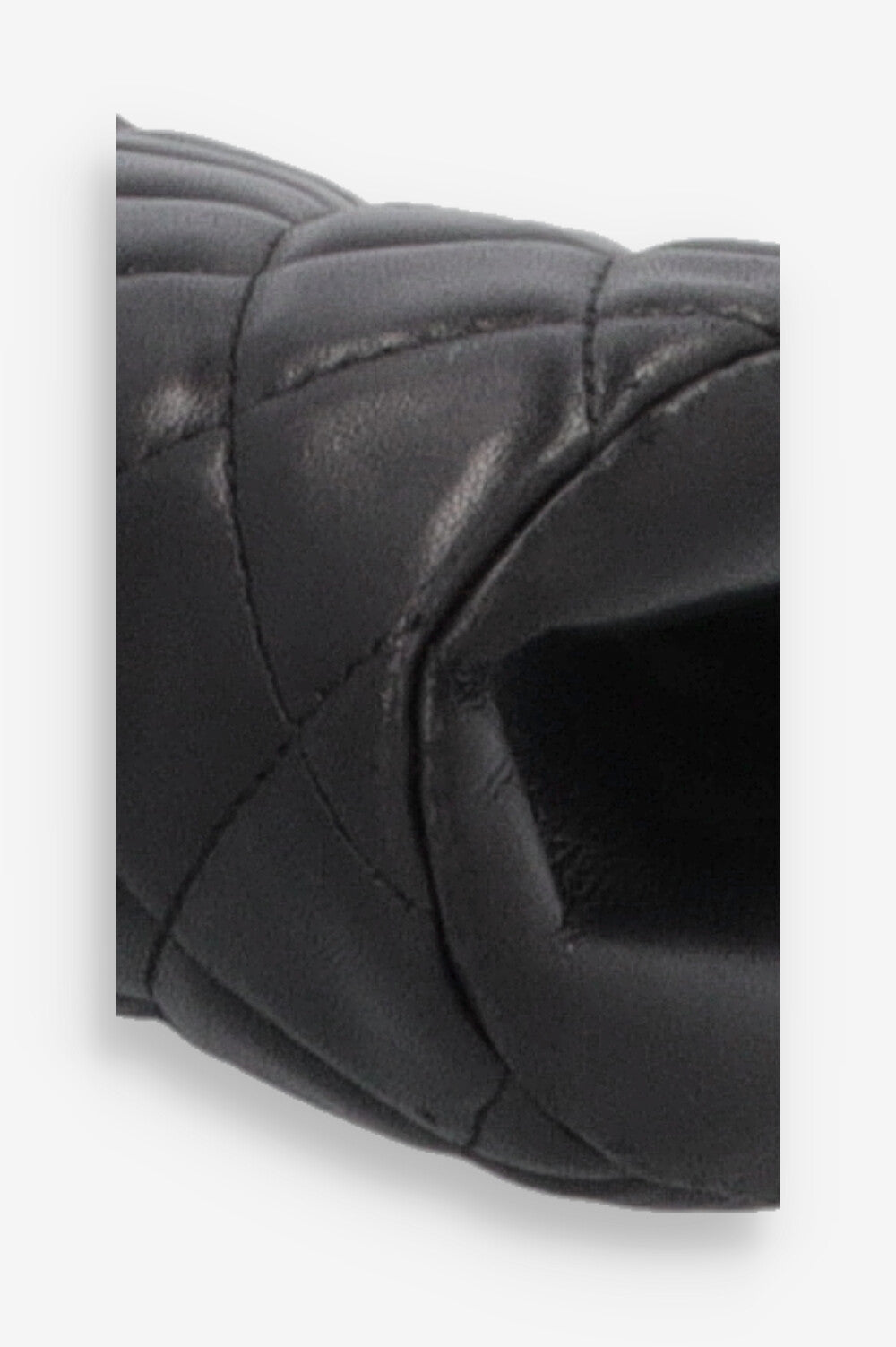 Chanel Clutch Schwarz Gr 30