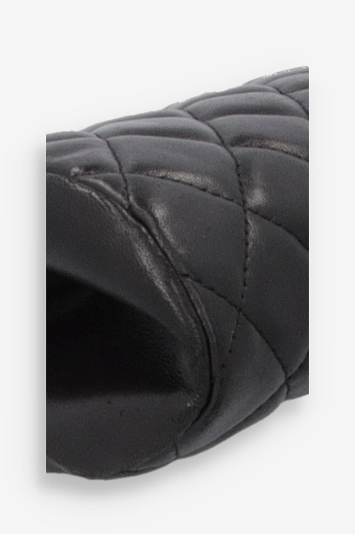 Chanel Clutch Schwarz Gr 30