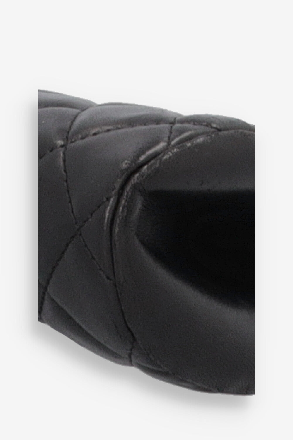 Chanel Clutch Schwarz Gr 30