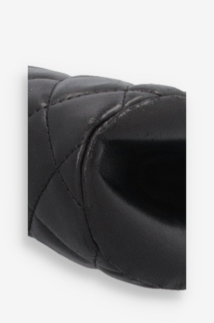 Chanel Clutch Schwarz Gr 30