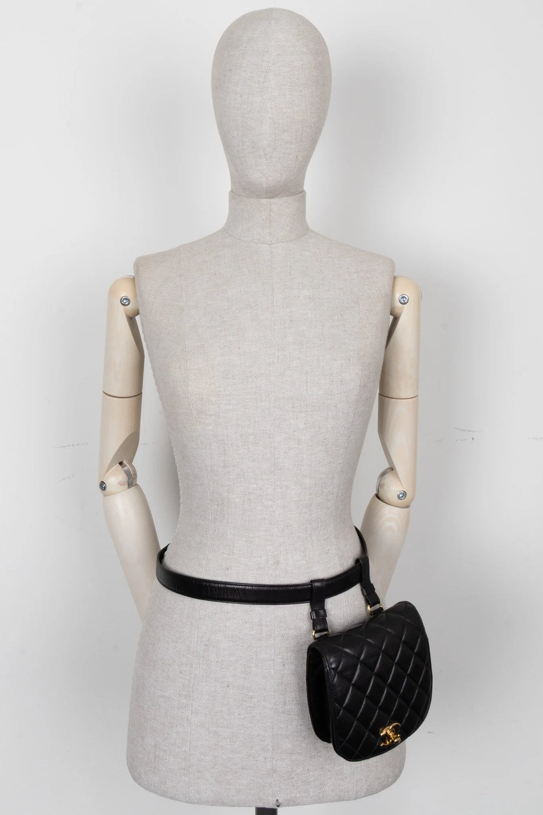CHANEL Vintage CC Belt Bag Leather Black