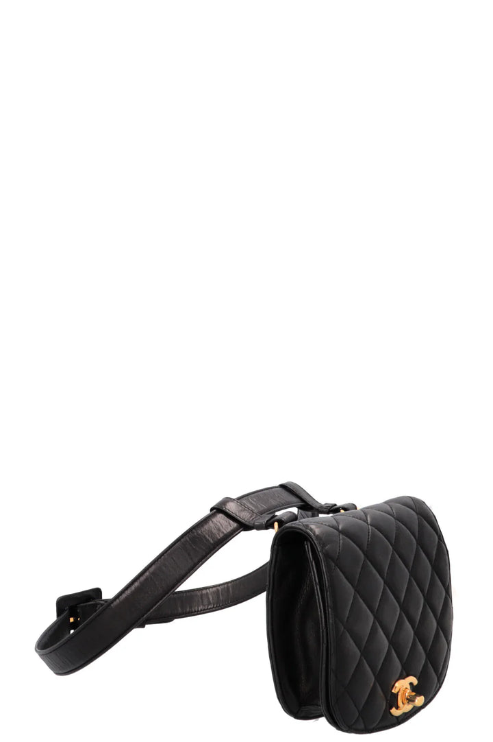 CHANEL Vintage CC Belt Bag Leather Black
