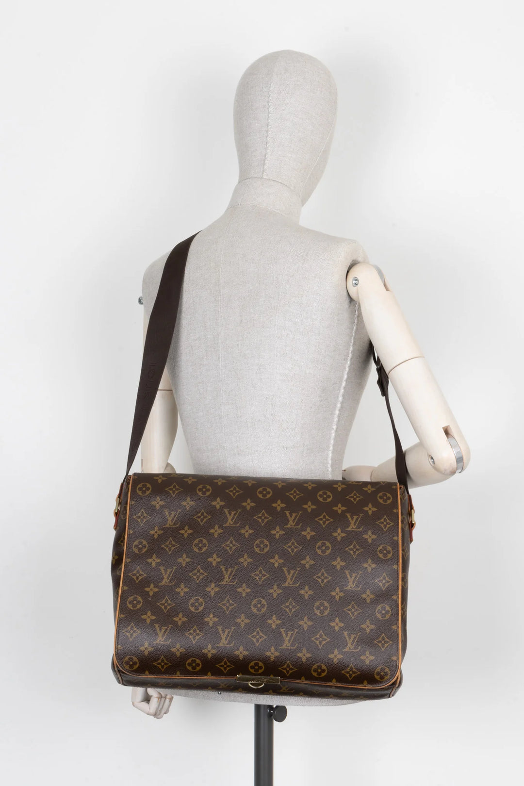 LOUIS VUITTON Sac Messager Abbesses MNG Toile