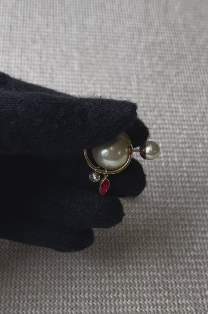 CHRISTIAN DIOR Tribale Pearl Earrings Gold