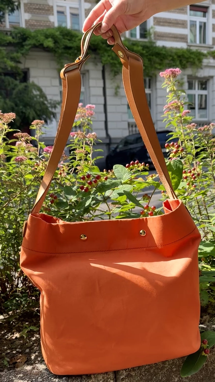 LORO PIANA Bucket Bag Orange