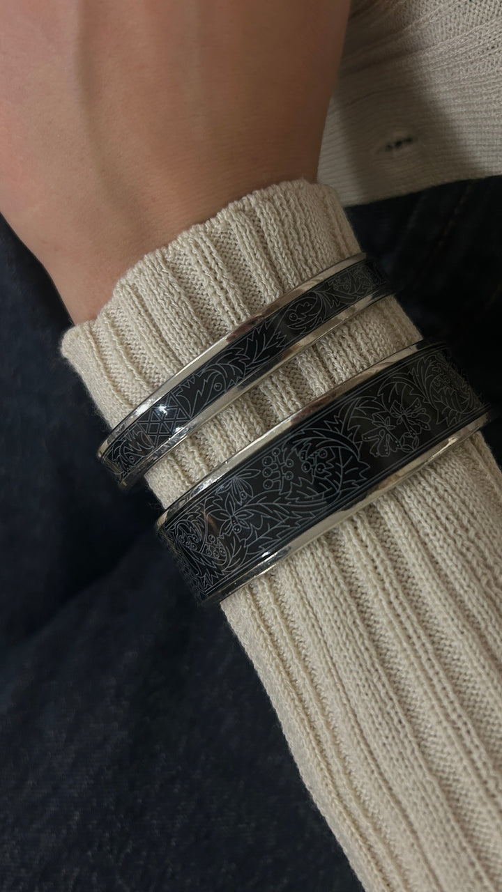 HERMÈS Wide Bracelet Email Black