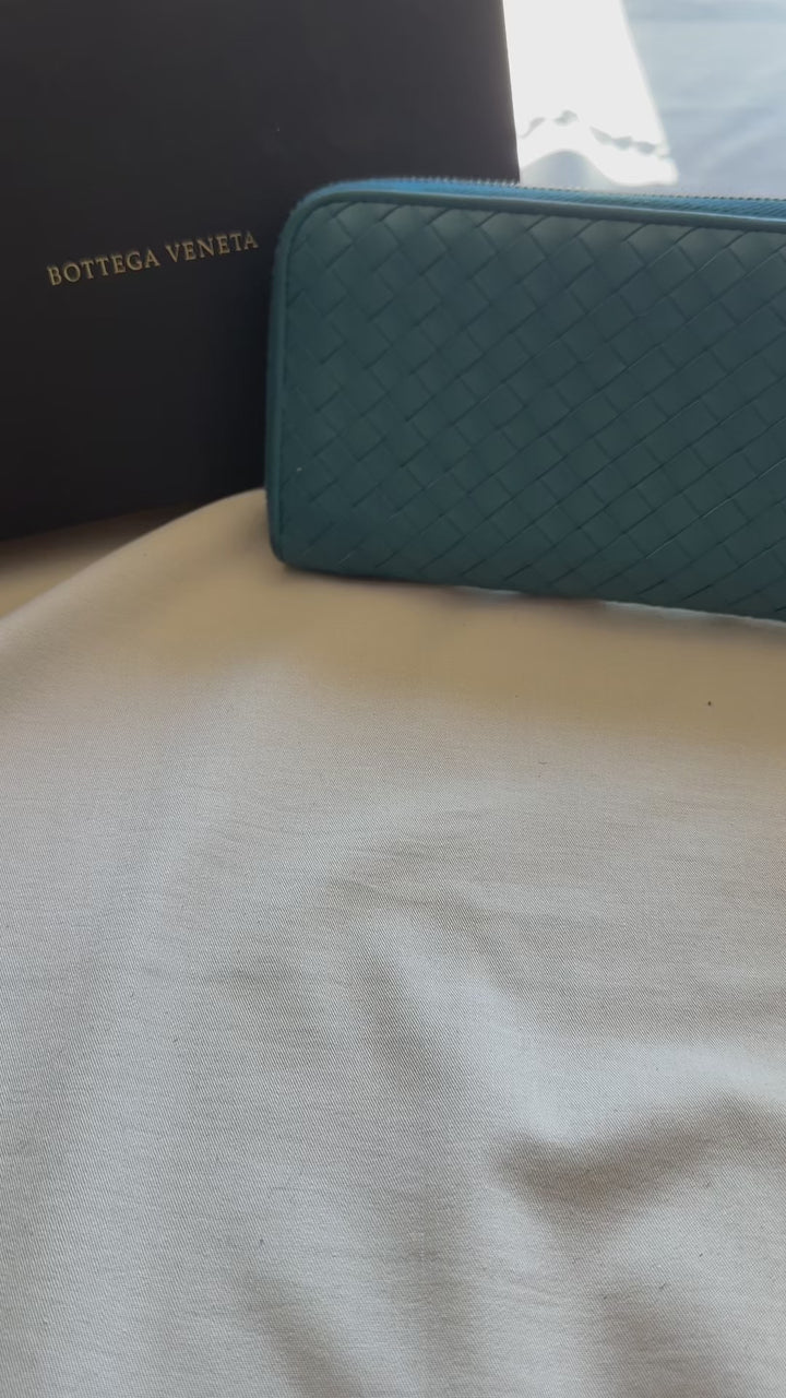 BOTTEGA VENETA Intrecciato Long Wallet Petrol