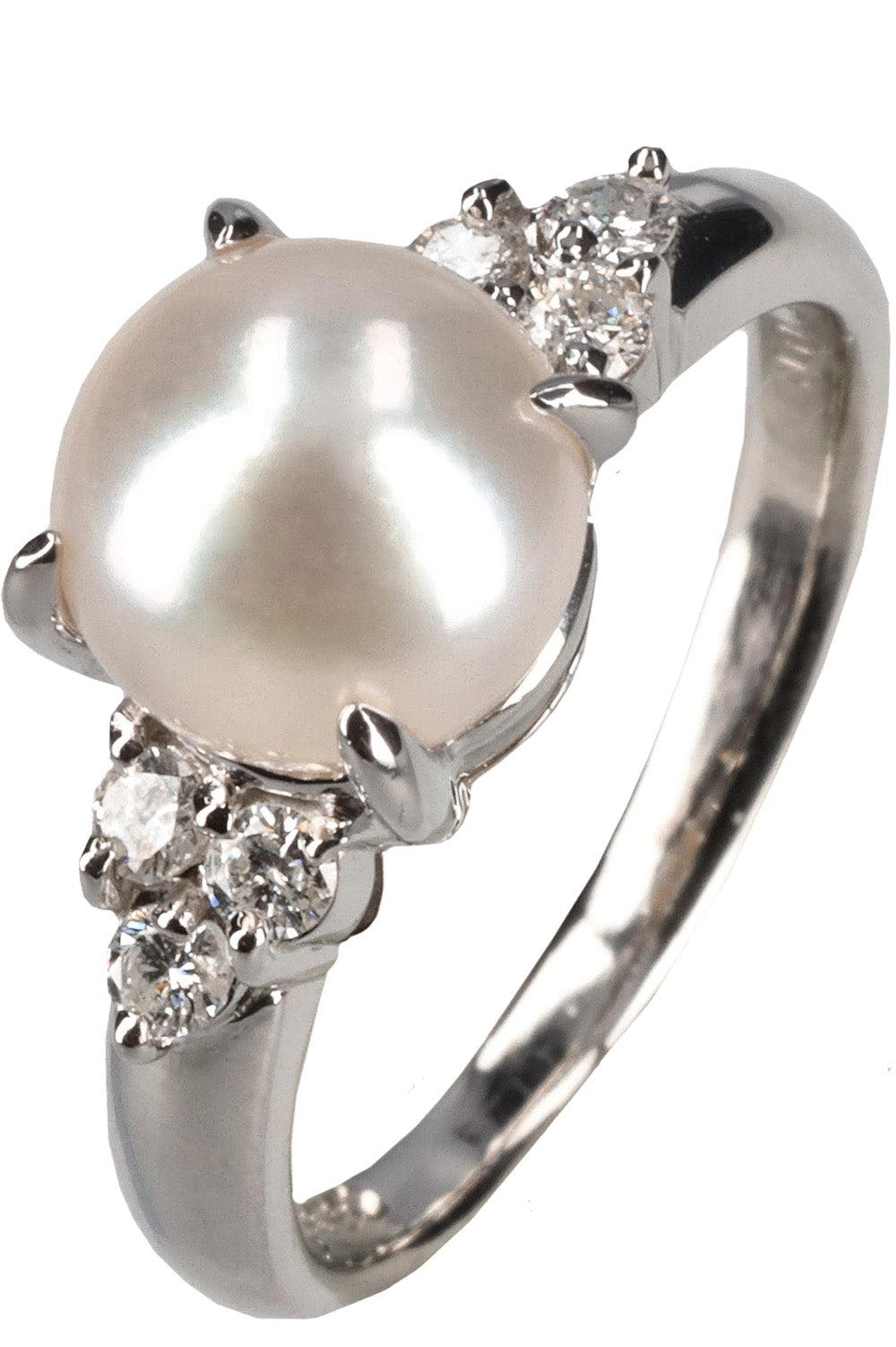 VINTAGE JEWELRY Pearl Ring Diamonds