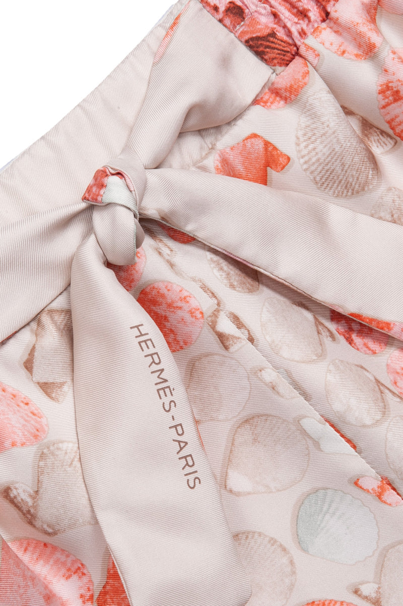 REAWAKE ATELIER Shorts Hermès Carré Shells Silk