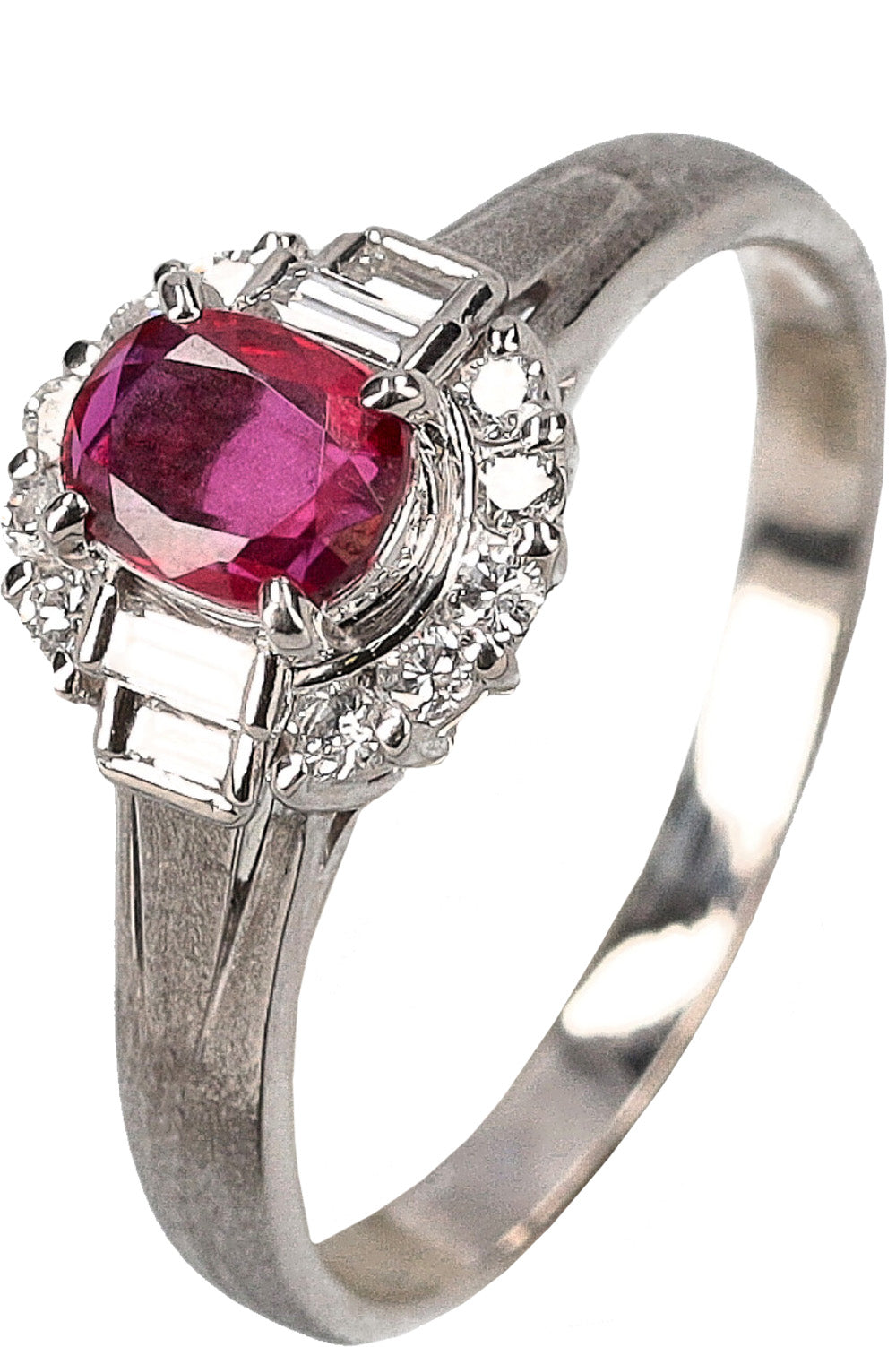 VINTAGE JEWELRY Ruby Diamonds Ring Platin