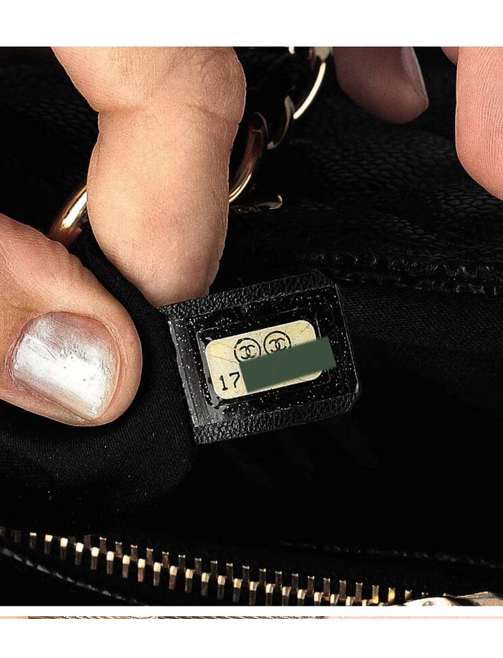 CHANEL GST XL Caviar Black