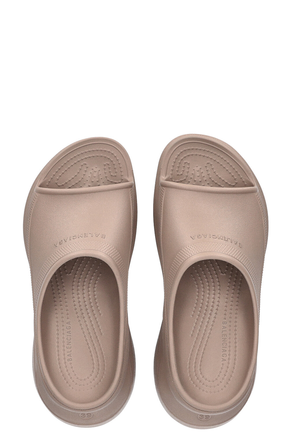 Prix hotsell crocs balenciaga