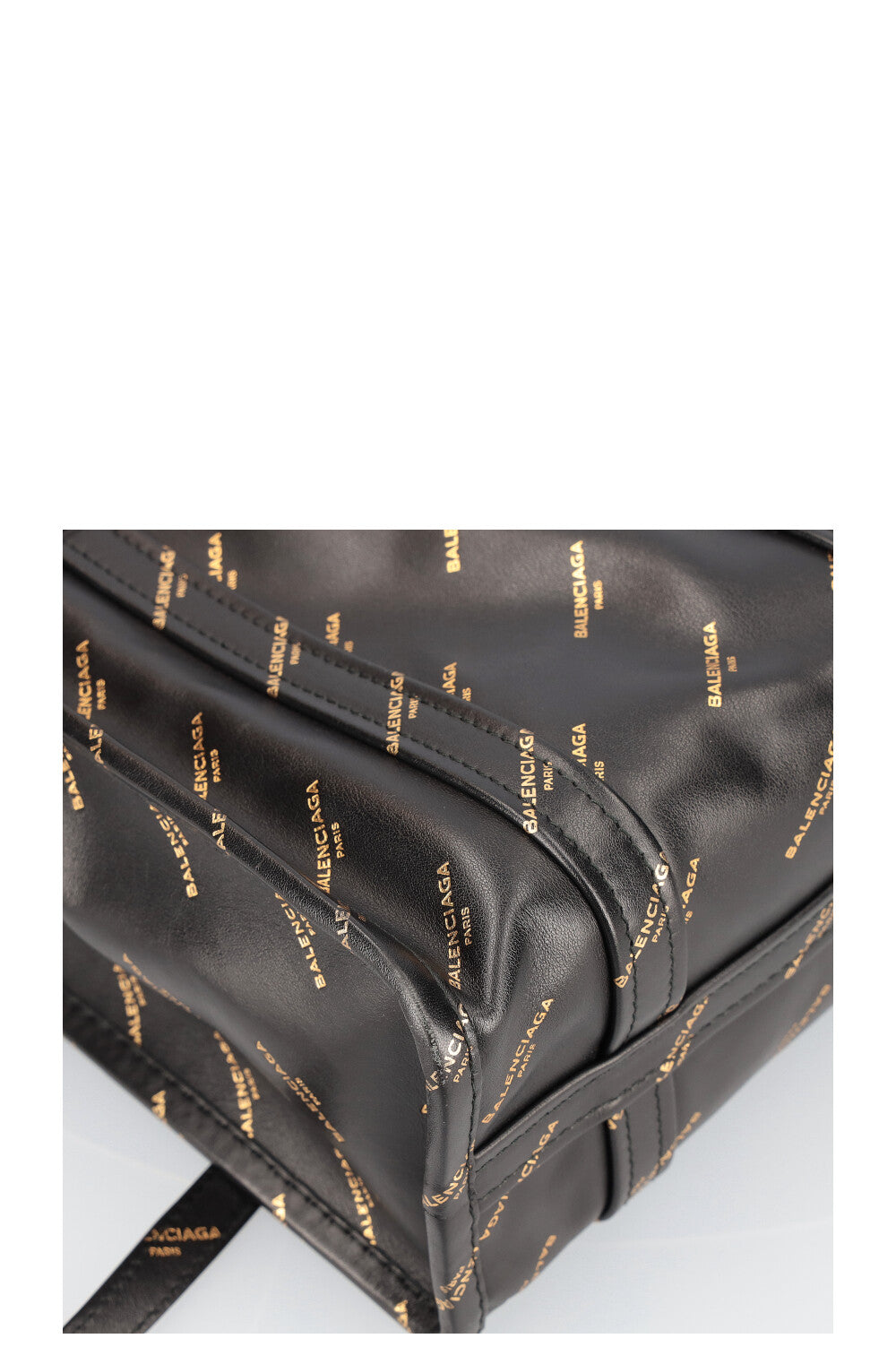 Balenciaga bazar large online