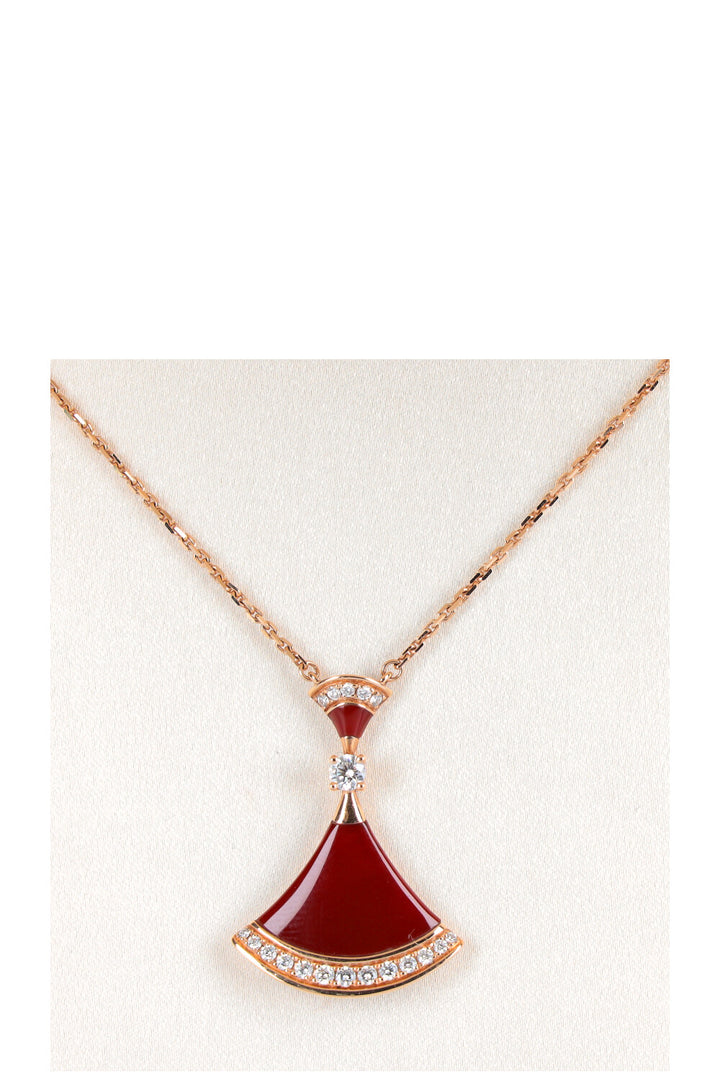 BULGARI Diva's Dream Necklace Karneol