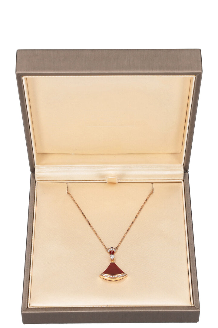 BULGARI Diva's Dream Necklace Karneol