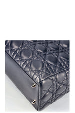 CHRISTIAN DIOR Lady Dior Medium Navy