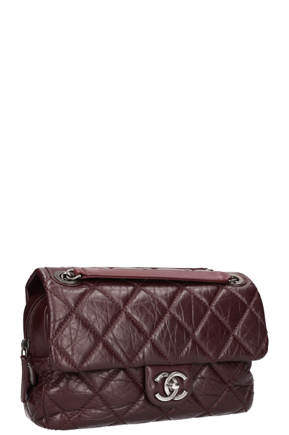 CHANEL Portobello Flap Bag Quilted Aged Calfskin Bordeaux