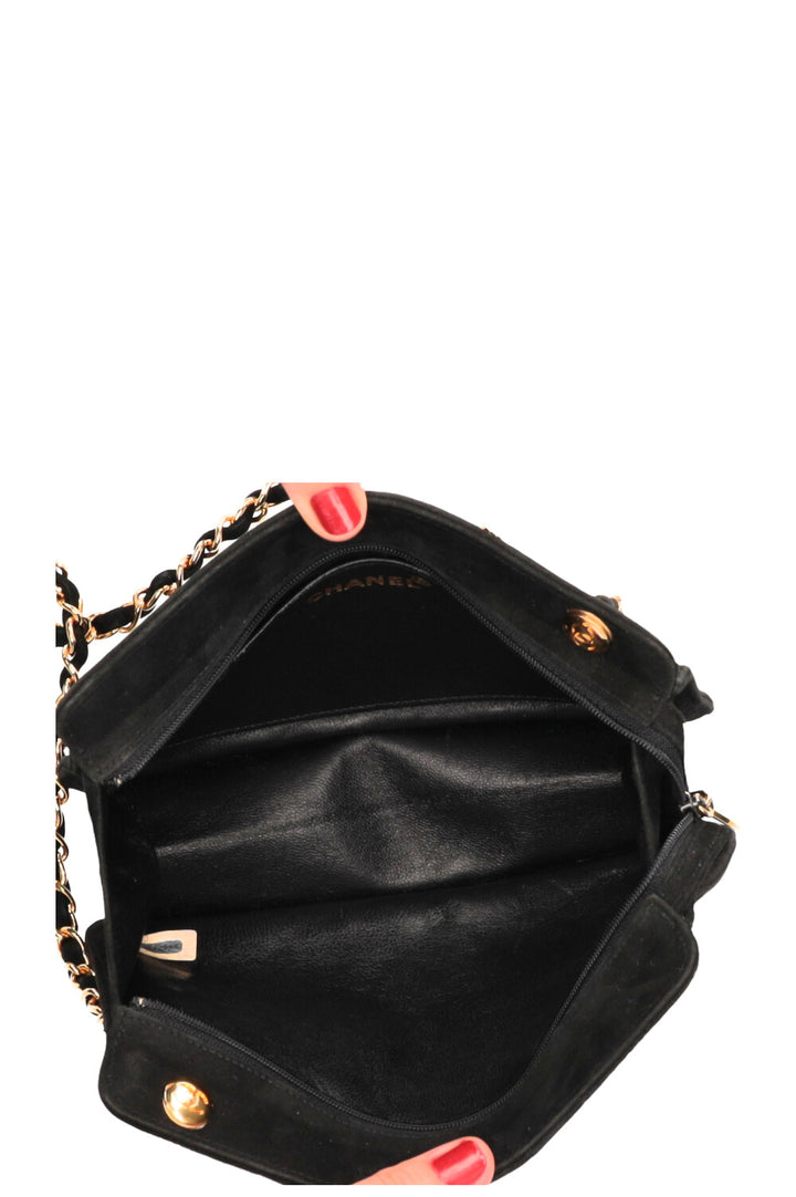 CHANEL Vintage Chevron Bag 1991