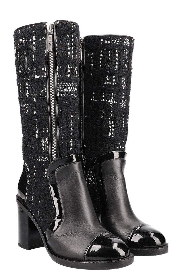 CHANEL Boots Tweed Black and White