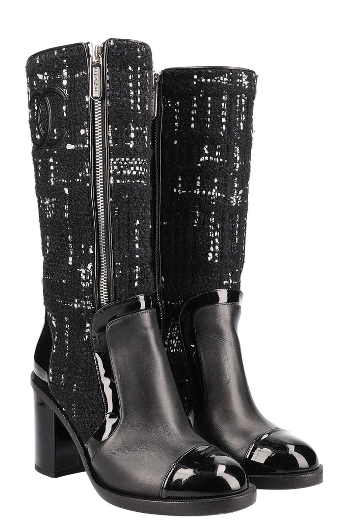 CHANEL Boots Tweed Black and White REAWAKE