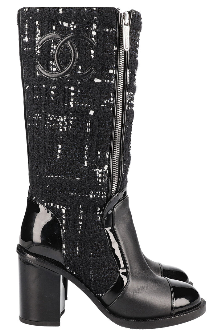 CHANEL Boots Tweed Black and White