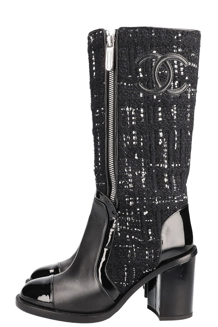 CHANEL Boots Tweed Black and White