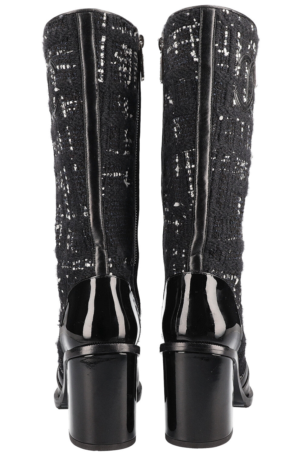 CHANEL Boots Tweed Black and White – REAWAKE