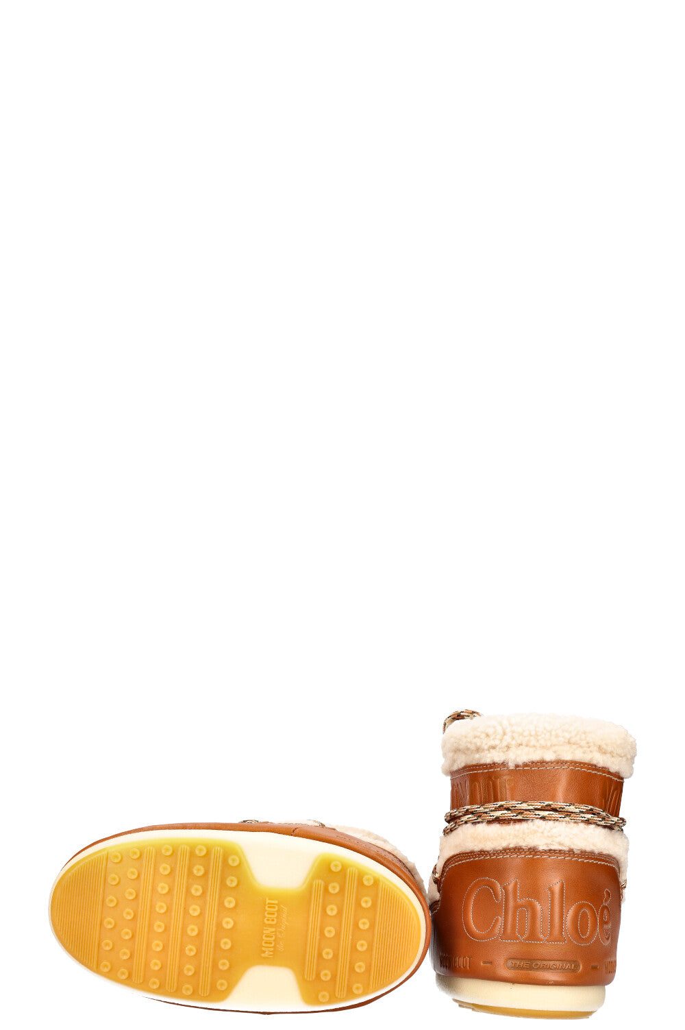 CHLOÉ x MOON BOOTS Bottines en peau lainée Beige