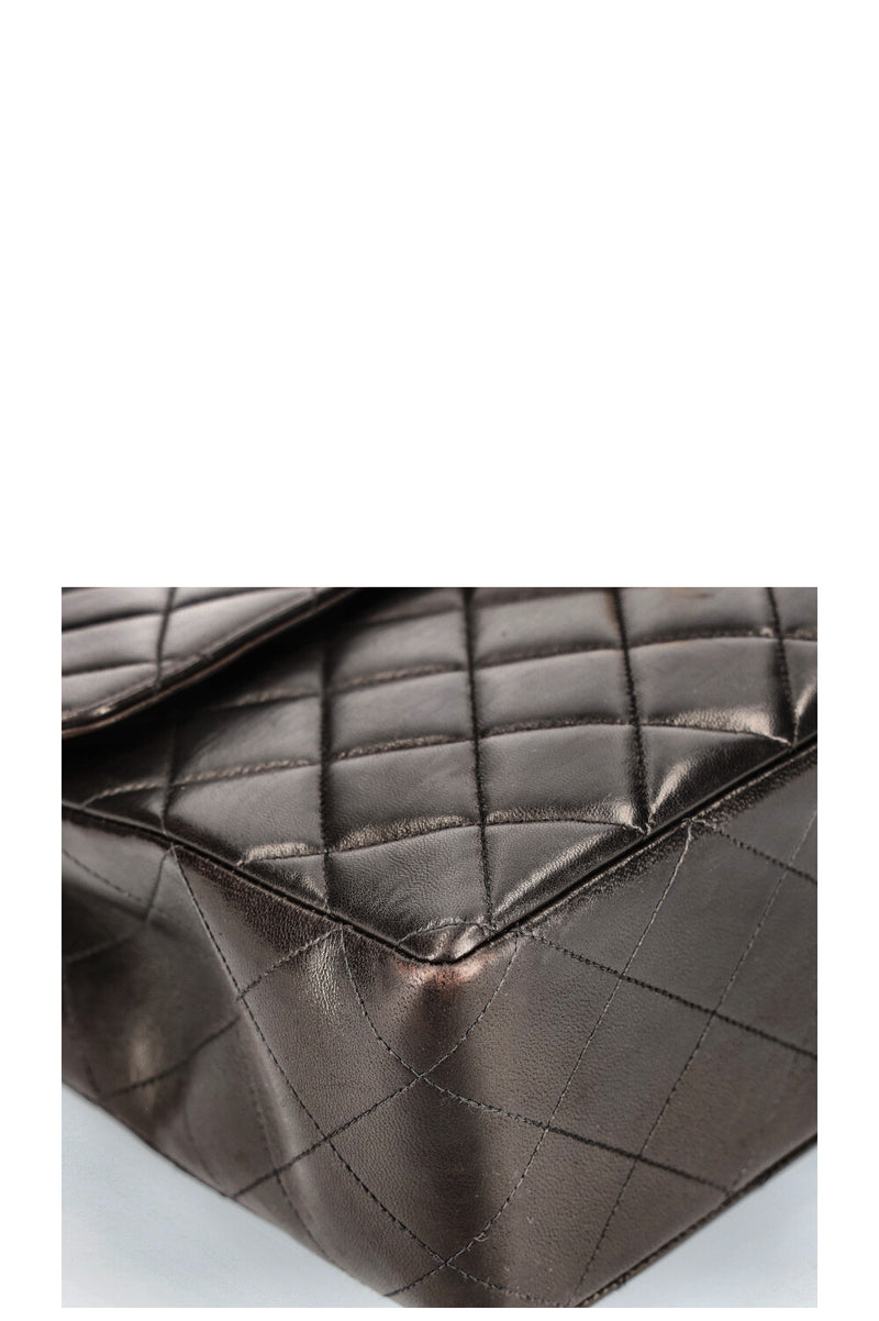 CHANEL Vintage Jumbo Single Flap Bag Black